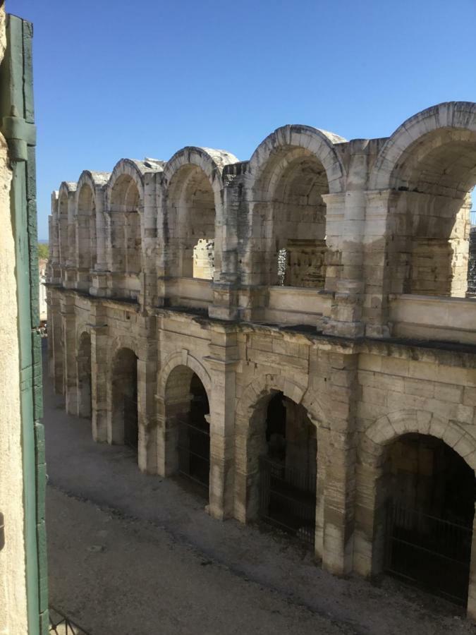 Studio Avec Vue Sur Les Arenes Arles Luaran gambar